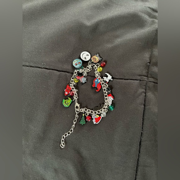 🌟Pick Any 2/$24 Sale Nightmare Before Christmas Charm Bracelet - Picture 8 of 11